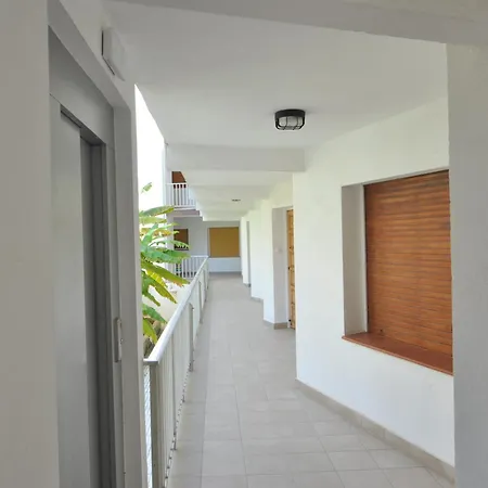 Rnet - La Solana 1-16 Apartment *